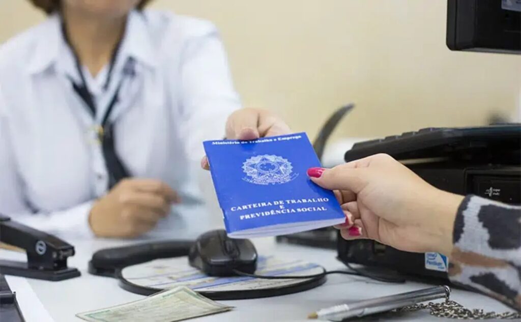 PAT de São José dos Campos vai iniciar a semana com 510 vagas de emprego; veja como se candidatar