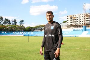 Taubaté contrata goleiro Adilson Júnior para Série A2