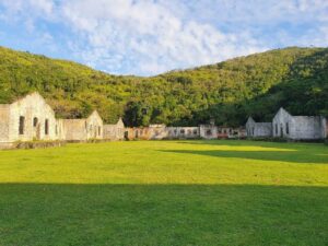 Conclusão da restauração de antigo presídio em ilha no litoral de SP fica para 2026