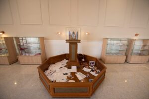 Canção Nova inaugura ‘Sala das Graças Alcançadas’, espaço para receber testemunho de fé dos devotos