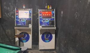 Regional: Polícia Militar apreende duas máquinas caça-níqueis no Caputera em Caraguá