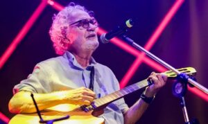 Regional: Festa da Padroeira de Ilhabela segue com programação musical de quinta a domingo na Vila