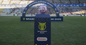 Joia do futebol brasileiro encaminha acerto com clube da Premier League