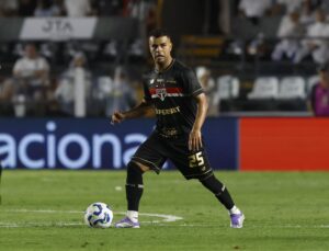 Esporte: Corinthians aceita pagar R$ 1 milhão à vista ao São Paulo por Alisson