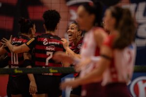 Esporte: Sesc-Flamengo atropela o Paulistano Barueri e vai à semifinal da Copa Brasil