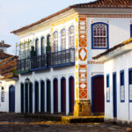 Nova rota turística conectará visitantes a 2.365 praias entre o litoral de SP e Rio