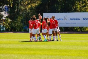 Inter abre seletiva para jovens atletas do futebol feminino