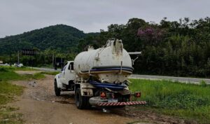 Regional: O que fazer diante do descarte irregular de esgoto por caminhão limpa-fossa próximo a um rio?