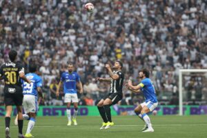 Esporte: Atuações do Cruzeiro: Kaio Jorge tem estrela, mas não impede falhas