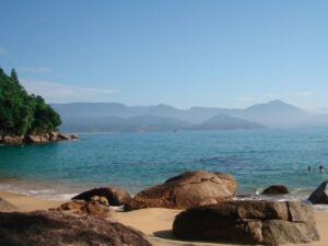 Escassez definitiva: por que o litoral reúne todos os fatores de valorização?