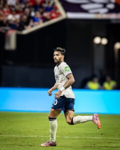 Esporte: Flamengo acerta a contratação de Lucas Paquetá