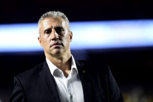 Esporte: Crespo admite erro em declaração sobre meta do São Paulo no Brasileiro