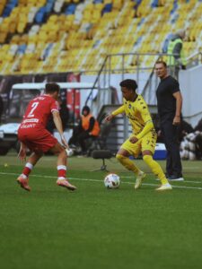 Esporte: Brasileiro divide sonho de jogar na Europa com guerra na Ucrânia