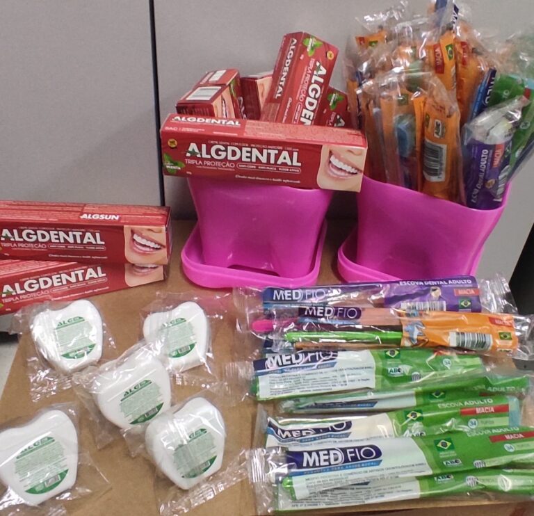 Kits de higiene bucal para 10 mil estudantes