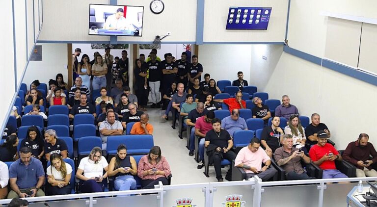 Câmara de Caraguatatuba aprova Diário Oficial