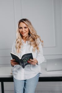 "Toda história exige responsabilidade com quem a vive”, diz Priscilla Ávila