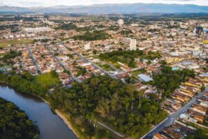 Pindamonhangaba suspende cobranças de taxa de lixo e IPTU durante revisão de valores