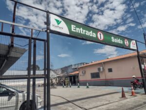Incêndio atinge sala de estoque de hospital em São José dos Campos