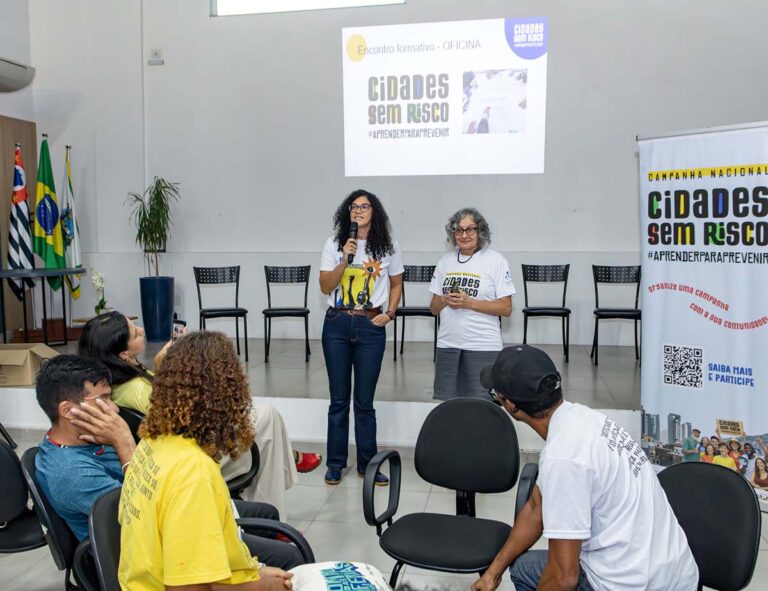 São Sebastião reúne lideranças em campanha de prevenção climática