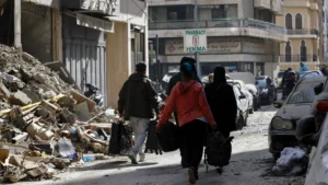 Líbano: mais de 130 mil refugiados deslocam-se para a Síria