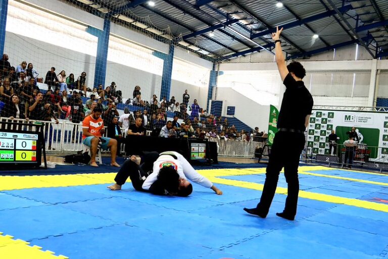 Caraguatatuba recebe a 21ª Copa Caiçara de Jiu-Jitsu no domingo