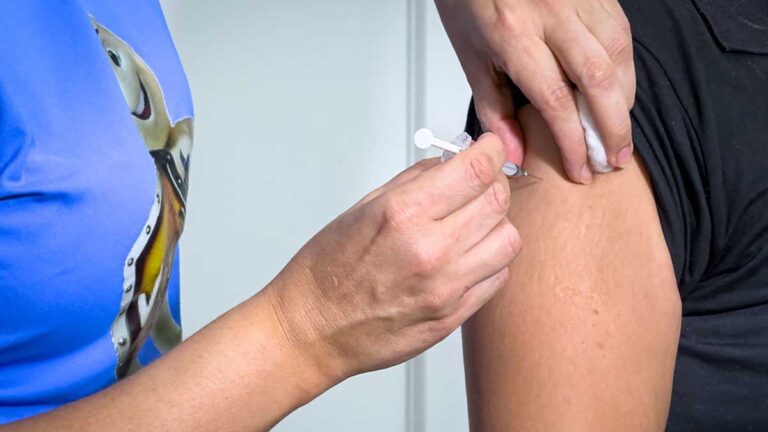 Caraguatatuba mobiliza unidades de saúde para vacinação contra influenza