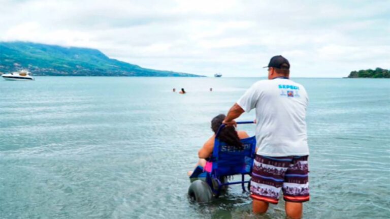 São Sebastião promove inclusão por meio do surf adaptado