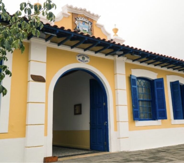 São Sebastião fecha repartições durante seu aniversário de feriado