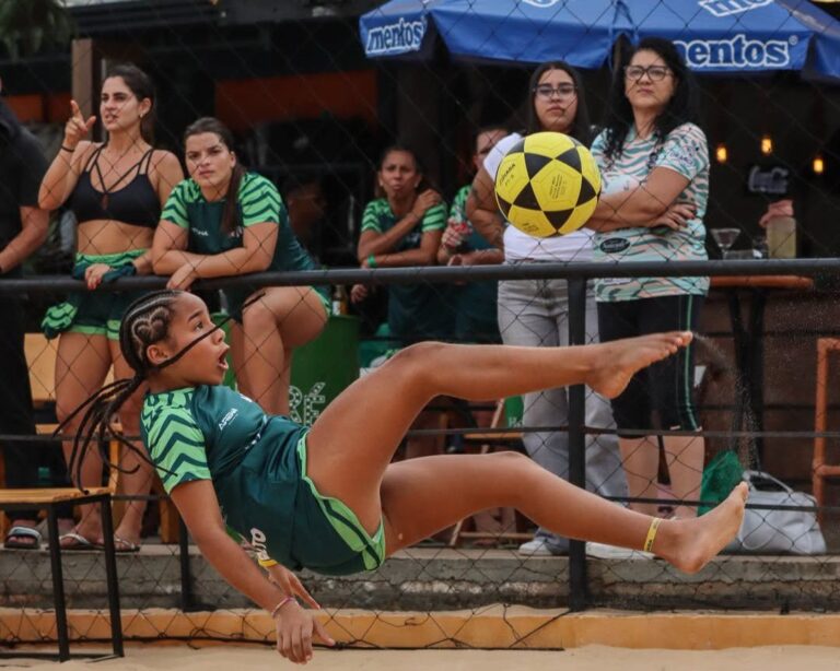 Maresias recebe a elite do futevôlei em megaevento