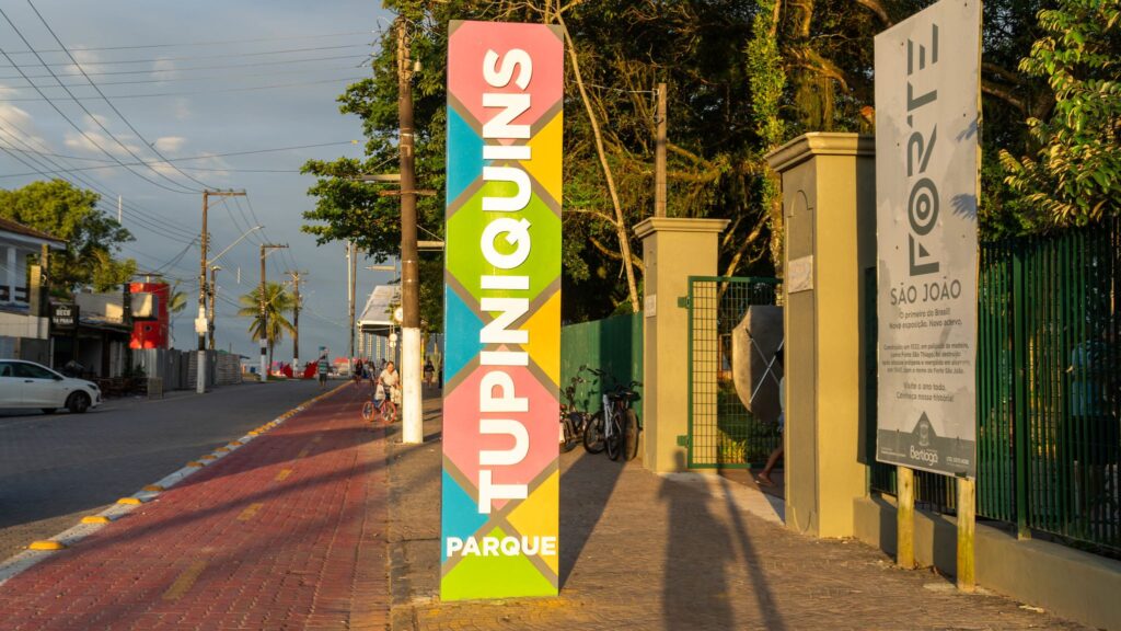 Bertioga vibra com aula de Fitdance para o bem