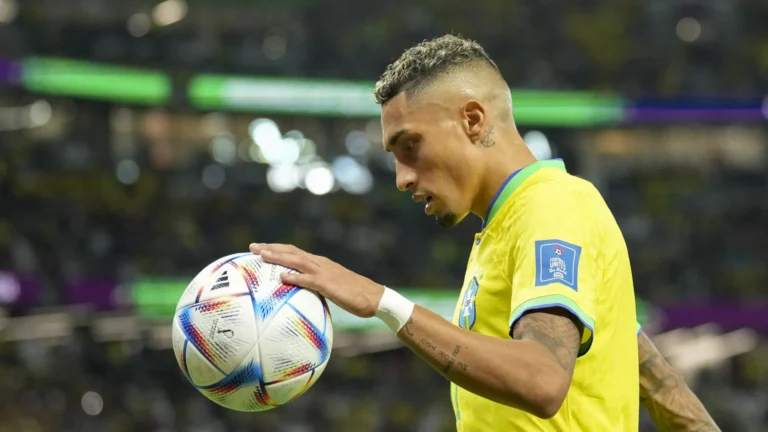 Vini Jr. e Raphinha não deslancham, e seleção segue carente de protagonistas