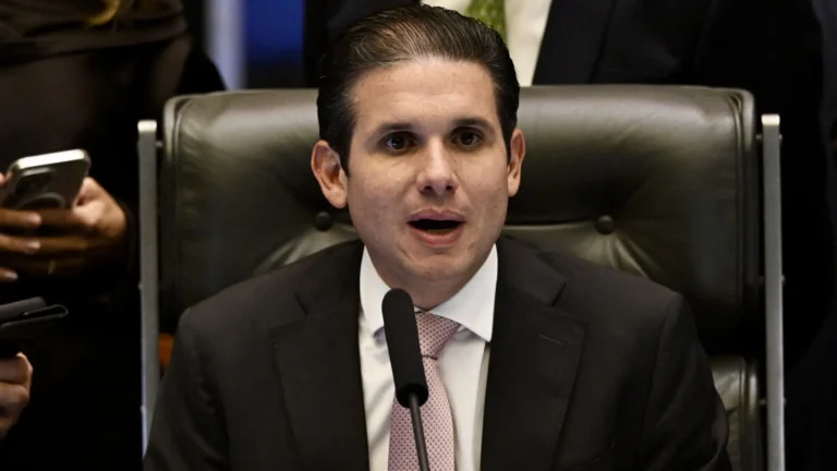 Parlamentares priorizam redução da jornada antes de disputas políticas