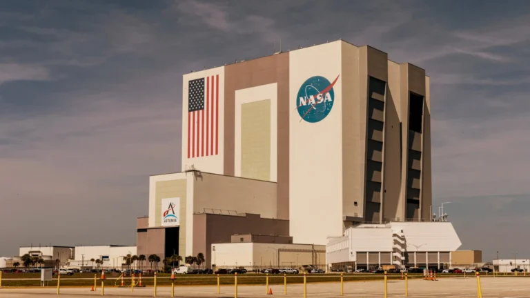 Nasa cancela estação orbital para investir na base lunar