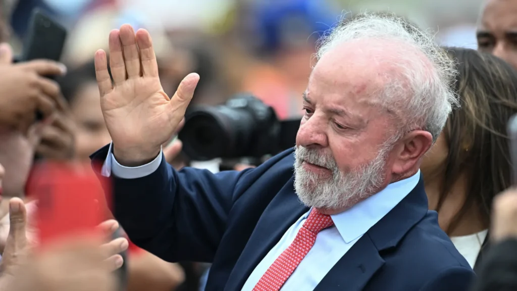 Lula é favorito, mas máquina governista está em crise, diz Afif