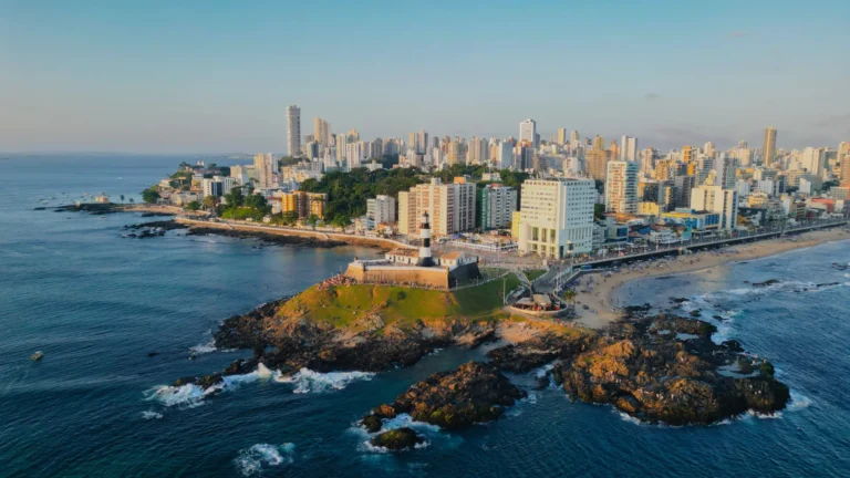 Salvador comemora 477 anos com arte e experimentação