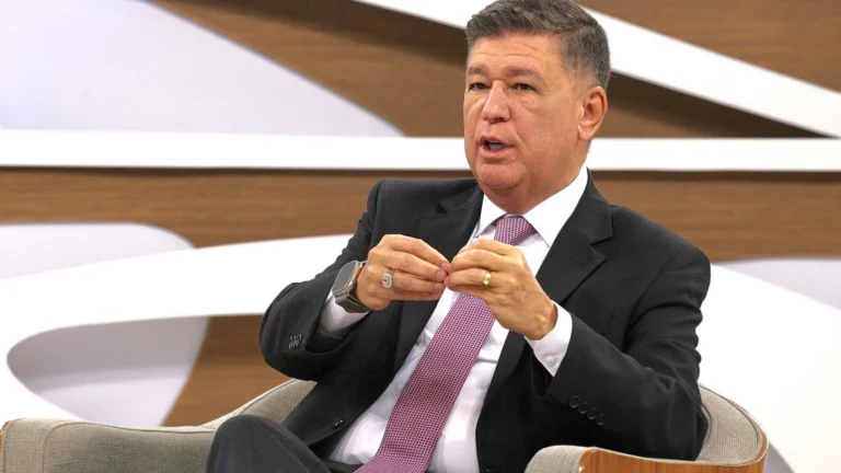 Indiciamento de 216 pessoas é solicitado na CPMI do INSS