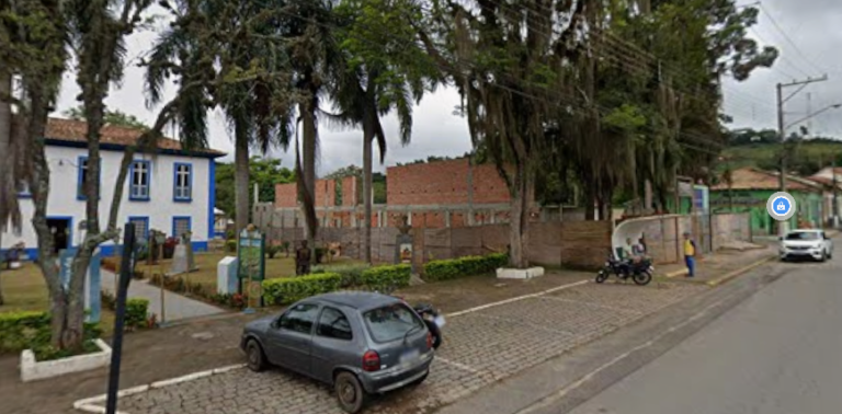 Motorista é alvo de tiros no Centro de Areias e escapou ileso