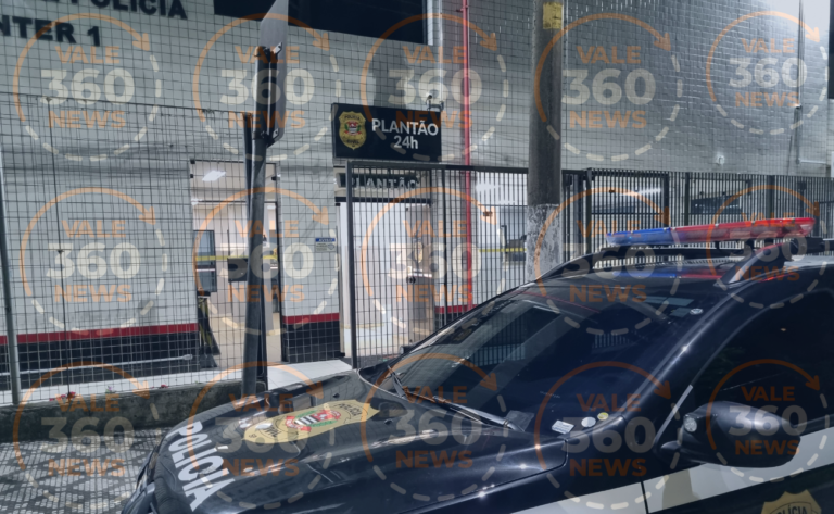 Mãe é investigada por maus-tratos contra criança em Taubaté, após colocar filho de joelhos sobre feijão