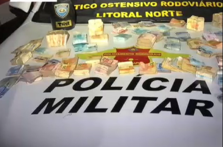 Polícia encontra R$ 99 mil escondidos em estepe de carro