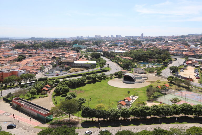 Jacareí comemora 374 anos com shows gratuitos