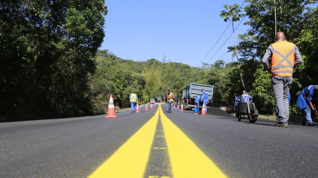 Novo radar de 40km/h entra em operação em Guarujá