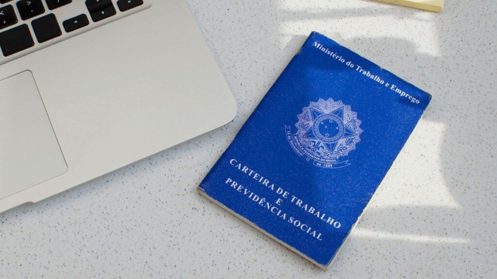 PAT de Guarujá oferece 45 vagas em construção civil