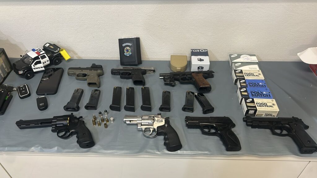 Polícia Civil desmonta esquema milionário no Porto de Santos