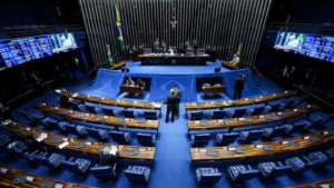 Senado aprova projeto que proíbe viagens por até 10 anos