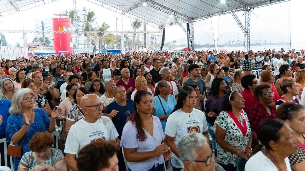 Almoço de Páscoa em Bertioga arrecada recursos para igreja matriz