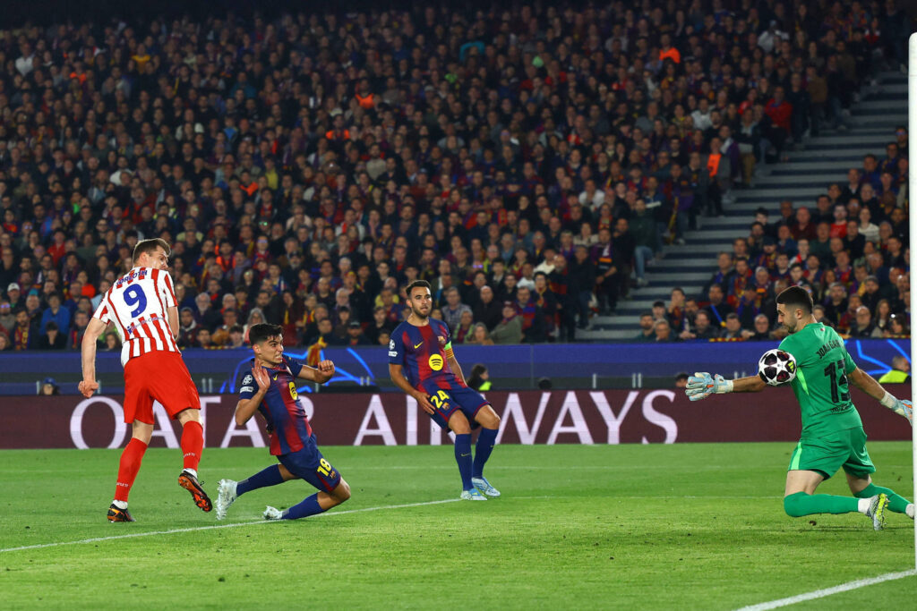 Barcelona sofre revés surpreendente com zagueiro expulso