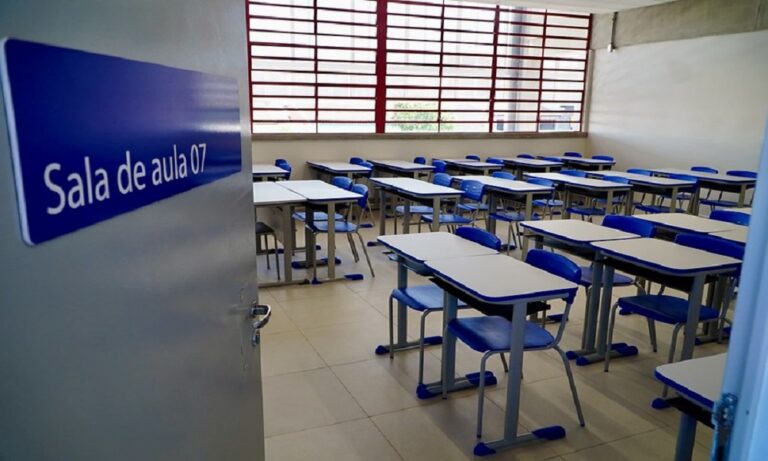 Docentes da rede pública de ensino paralizam São Paulo por 48 horas