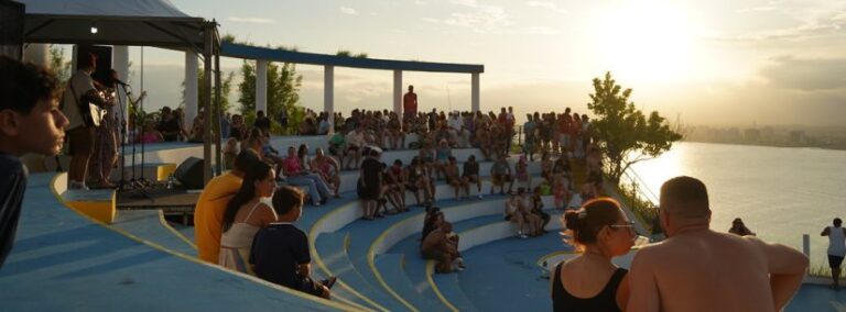 Food trucks em Caraguatatuba encerram temporada com festa de sucesso