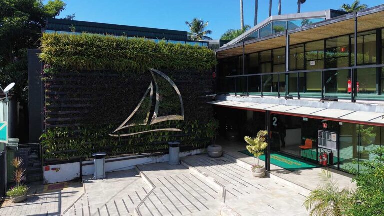 Crise fiscal em Ilhabela: queda de R$ 14 milhões afeta pagamentos e serviços