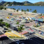 Praia do Centro em Caraguatatuba é o paraíso do lazer e esportes